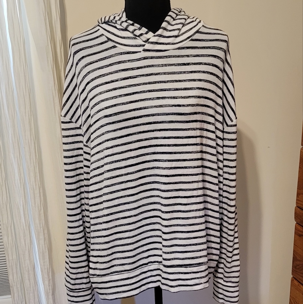 A New Day light-weight Hoodie Size XL